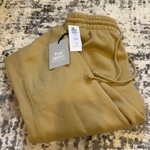 ARITZIA TNA COZY AF Fleece Sweatpant/Jogger